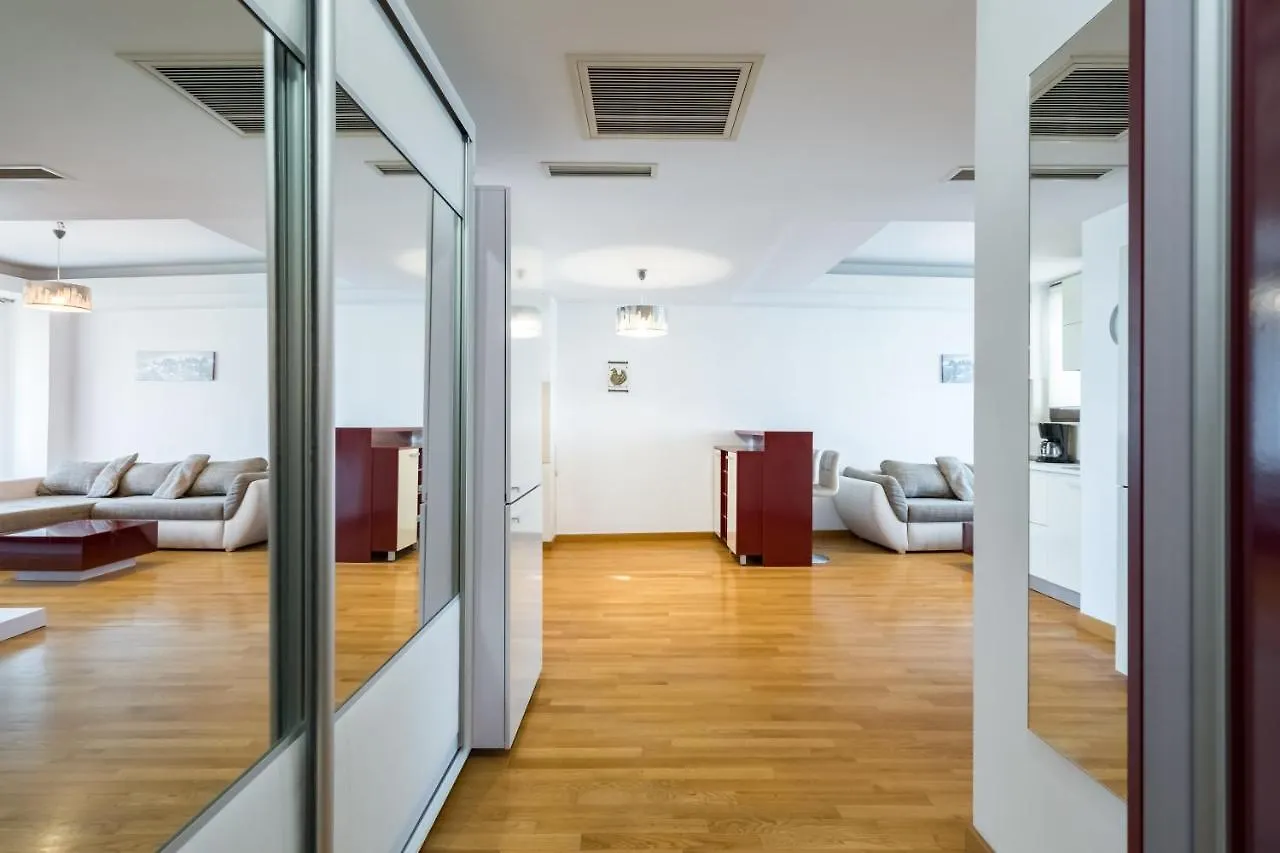 North Herastrau Apartment Bucharest